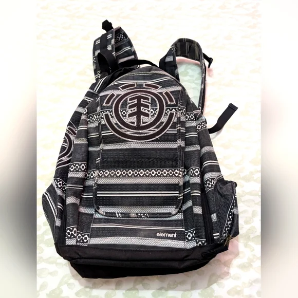 Element back pack - Picture 1 of 3